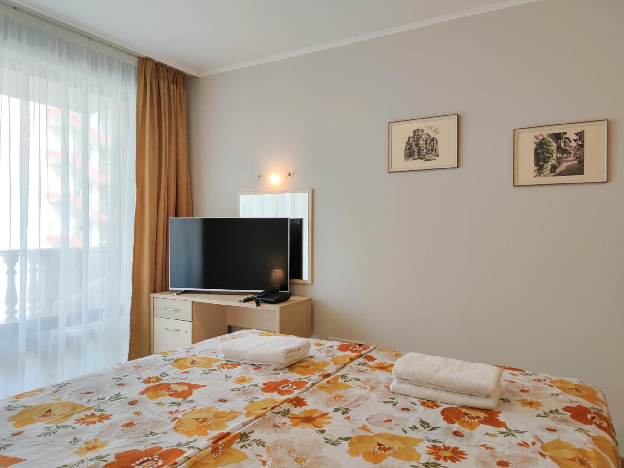 Royal Sun Holiday Apartments Sunny Beach Exterior photo